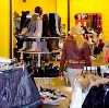 Магазины одежды и обуви в Кировском